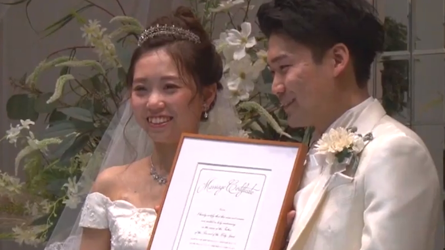 大腸がんステージ4の22歳花嫁との結婚式 感動vtrに 涙が止まらない と反響 無料動画gyao