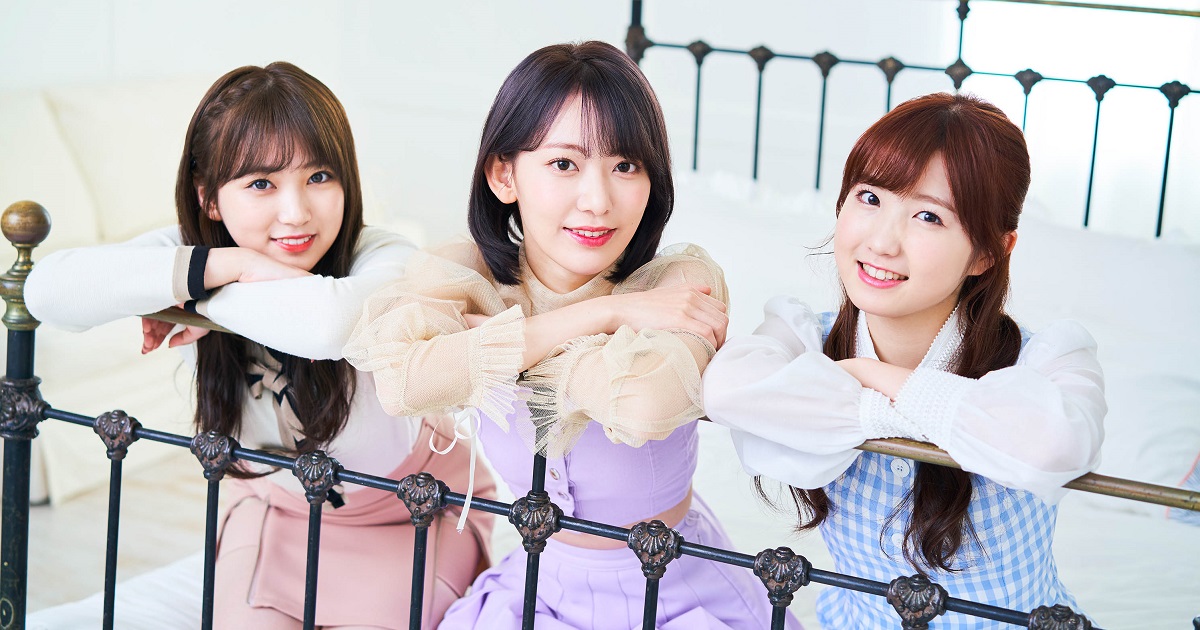 IZ*ONE 宮脇咲良さん、矢吹奈子さん、本田仁美さんサイン入り