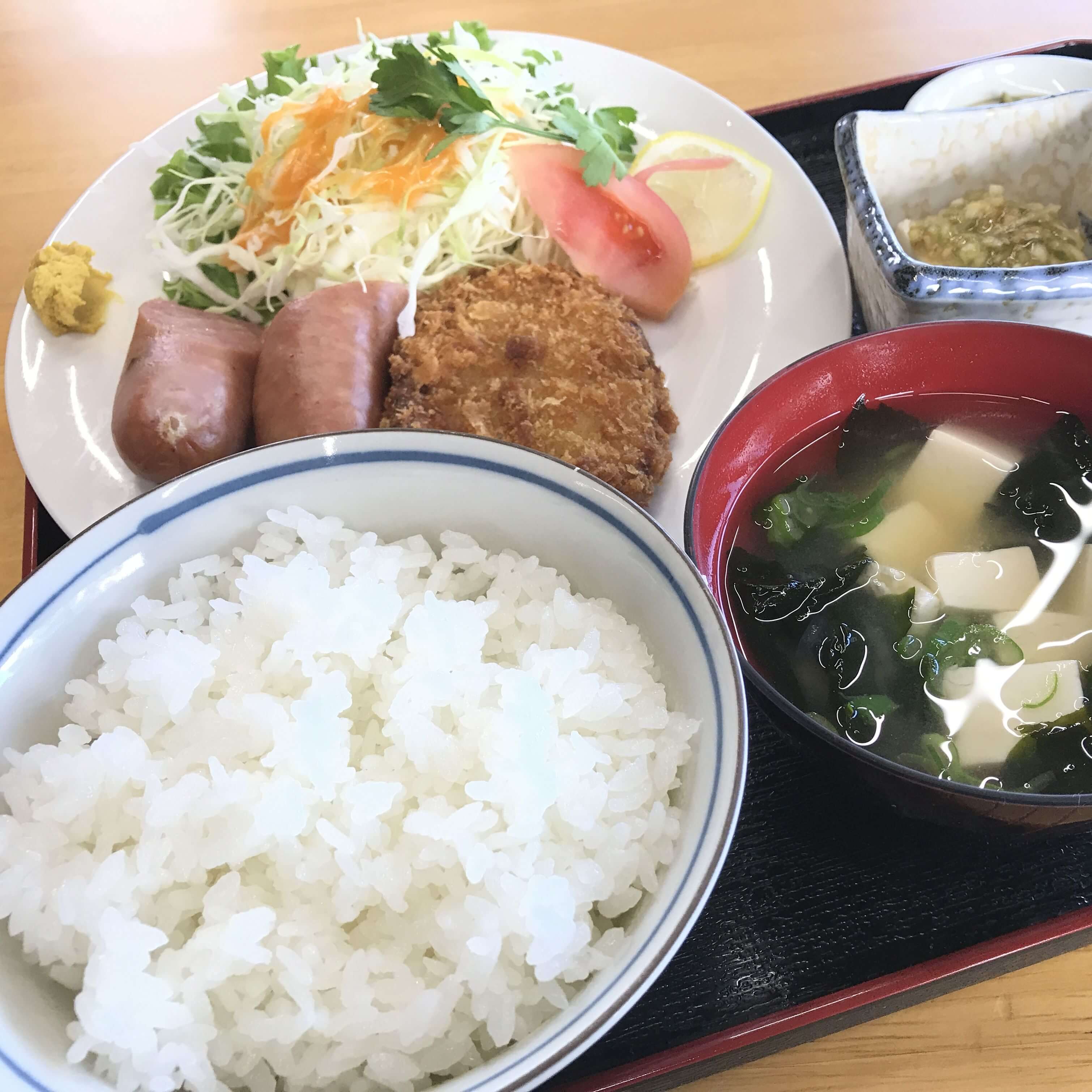 天栄米の食事の写真